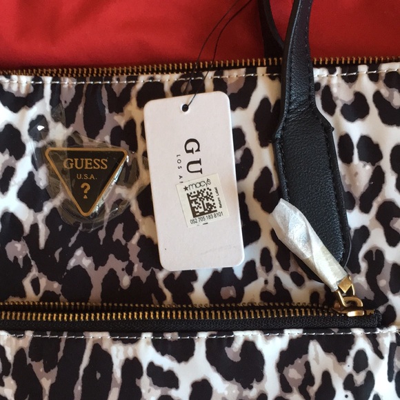 NWT Guess Jaxi Black and White Leopard Print Tote - Picture 4 of 10